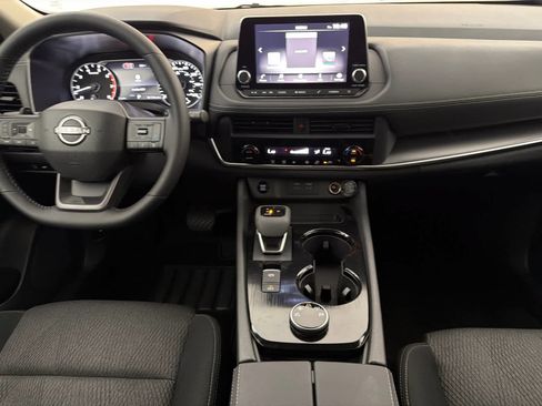 New 2026 Nissan Rogue SV AWD/4WD image 19