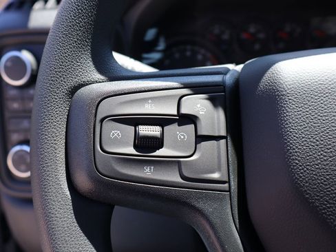 New 2026 Chevrolet Silverado 1500 Custom Trail Boss w/ LPO, Dark Essentials Package AWD/4WD image 18