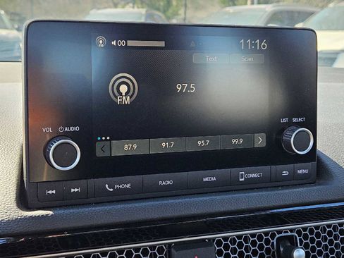 Used 2025 Honda Civic Sport image 22