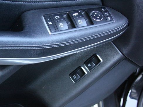 Used 2018 Mercedes-Benz GLS 550 4MATIC w/ Driver Assistance Package image 21