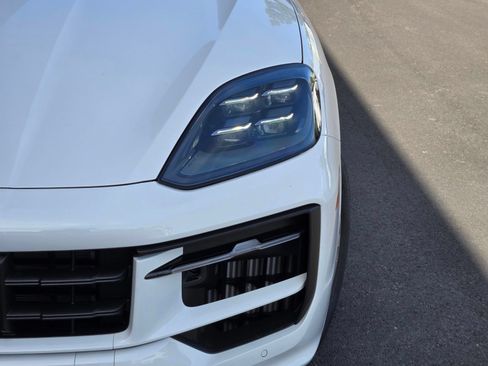 New 2026 Porsche Cayenne AWD/4WD image 12