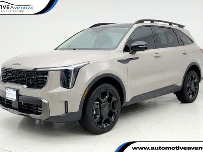 Used 2025 Kia Sorento SX