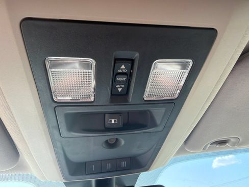 Used 2016 RAM 1500 Lone Star RWD image 14