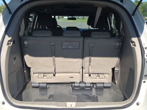 Used 2016 Honda Odyssey SE image 10