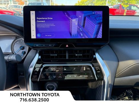 Used 2024 Toyota Venza Nightshade image 12