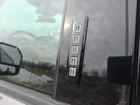 Certified 2023 Ford F150 Lariat w/ Equipment Group 502A High image 26