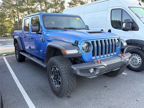 Used 2023 Jeep Gladiator Mojave w/ Cold Weather Group AWD/4WD image 3