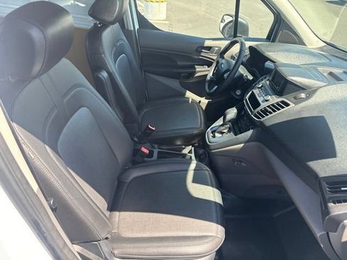 Used 2022 Ford Transit Connect XL FWD image 11