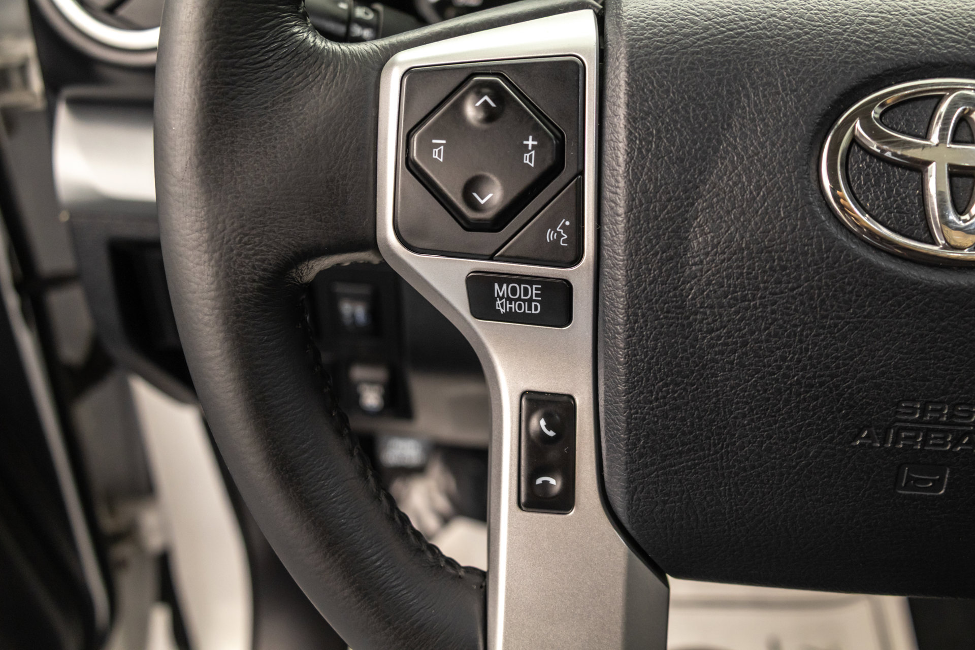 Used 2020 Toyota Tundra TRD Pro AWD/4WD image 19