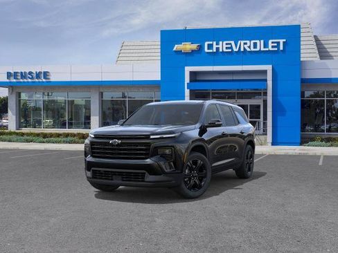New 2027 Chevrolet Traverse LT w/ Midnight/Sport Edition FWD image 32