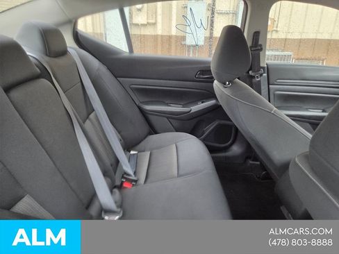 Used 2025 Nissan Altima 2.5 SV FWD image 16