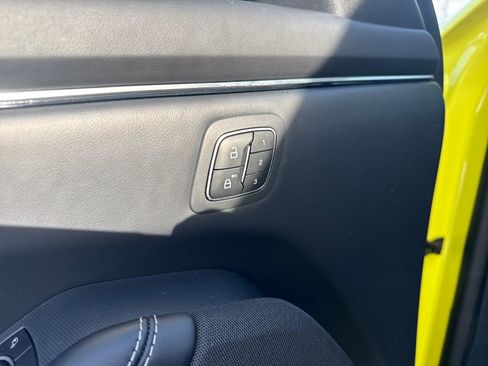 Used 2025 Ford Mustang Mach-E Select w/ Comfort Package Lite image 29