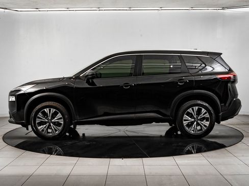 Used 2022 Nissan Rogue SV w/ SV Premium Package image 12