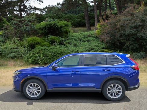 Certified 2025 Honda CR-V EX image 4