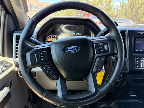 Used 2018 Ford F150 XLT w/ Equipment Group 302A Luxury image 30