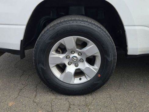 Certified 2023 RAM 1500 Big Horn w/ Trailer Tow Group AWD/4WD image 9