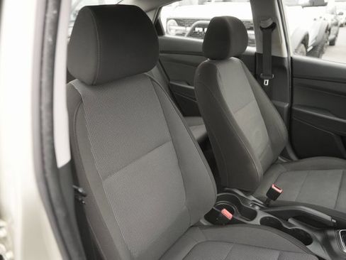 Used 2018 Hyundai Accent SE image 19