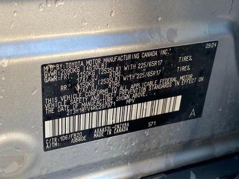 Used 2024 Toyota RAV4 LE image 31