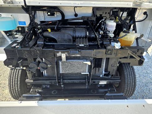 Used 2014 Ford E-350 and Econoline 350 Super Duty w/ A/C Prep Package image 30