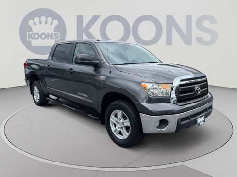 Used 2012 Toyota Tundra 4x4 CrewMax w/ SR5 Pkg image 10