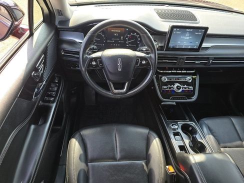 Used 2021 Lincoln Corsair AWD image 27