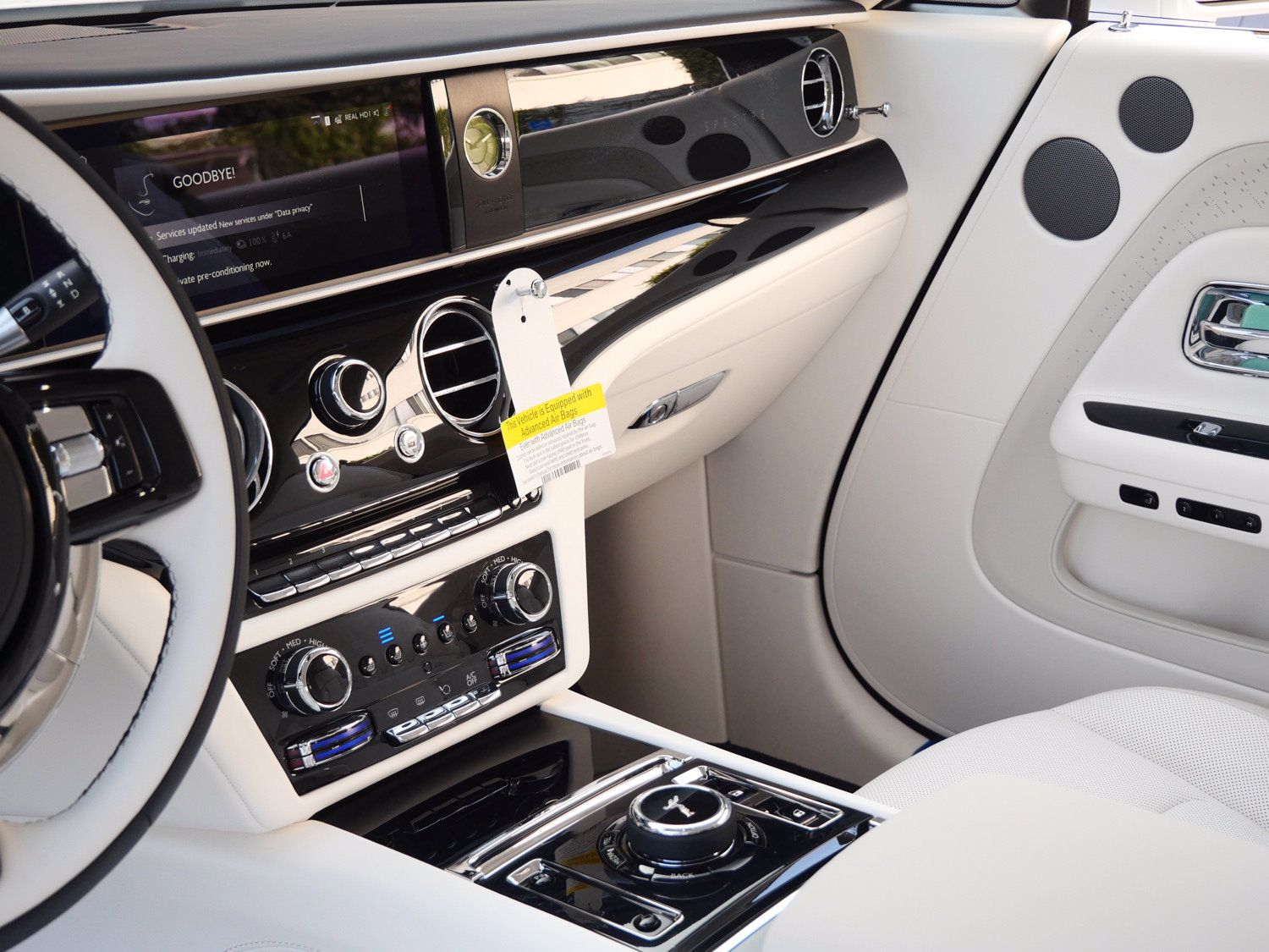 Certified 2025 Rolls-Royce Spectre w/ Spectre Launch Package AWD/4WD image 24