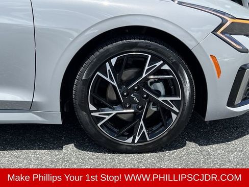 Used 2025 Kia K5 GT-Line w/ GT-Line Premium Package FWD image 10