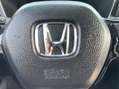 Used 2024 Honda Pilot Touring image 25