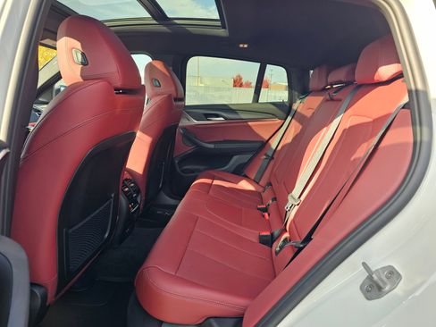 New 2025 BMW X4 xDrive30i w/ Premium Package image 13