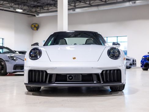 Used 2025 Porsche 911 Carrera 4 GTS image 2