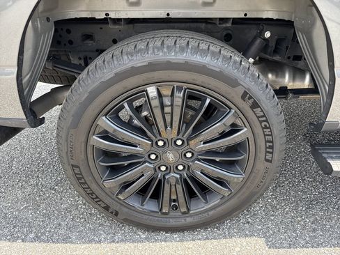Used 2025 Ford F150 Platinum w/ Equipment Group 702A High AWD/4WD image 17