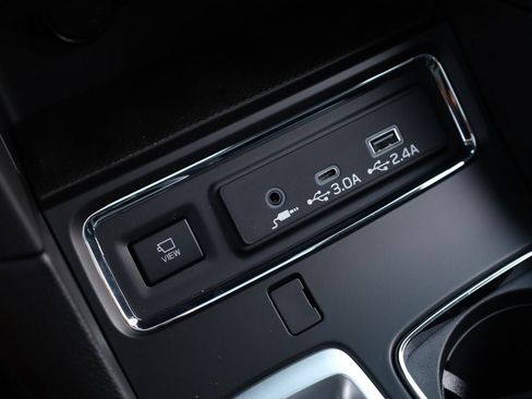 New 2026 Subaru Ascent Limited AWD/4WD image 18