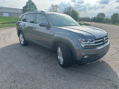 Used 2019 Volkswagen Atlas SE image 4