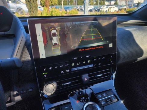 Certified 2023 Toyota bZ4X Limited image 17