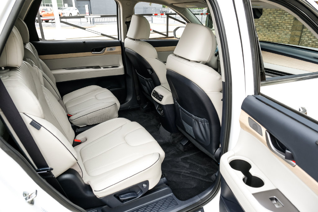 Used 2023 Hyundai Palisade Limited AWD/4WD image 49