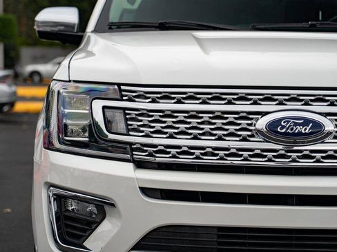 Used 2020 Ford Expedition Platinum AWD/4WD image 6