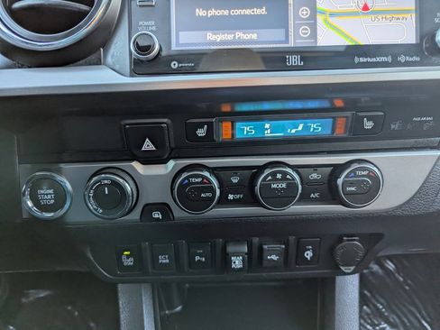 Used 2023 Toyota Tacoma Limited image 22