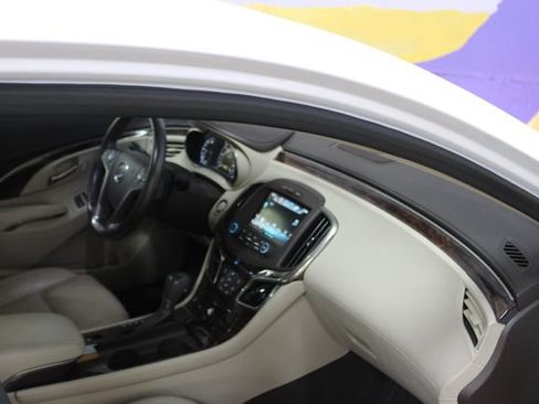 Used 2016 Buick LaCrosse Leather w/ Experience Buick Package AWD/4WD image 12