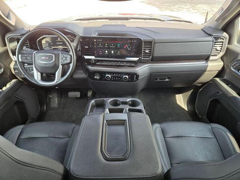 Certified 2024 GMC Sierra 1500 SLT image 16