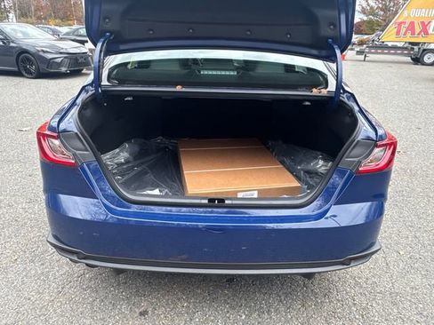 New 2026 Toyota Camry SE image 11