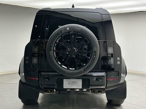 New 2026 Land Rover Defender 110 OCTA image 12
