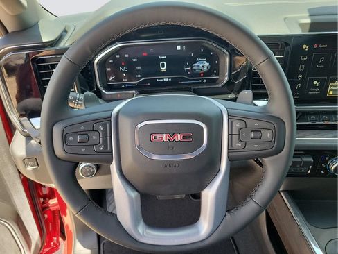 Used 2025 GMC Sierra 1500 SLT RWD image 19