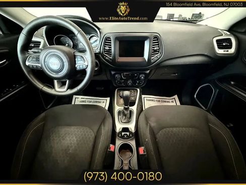 Used 2020 Jeep Compass Sport image 19