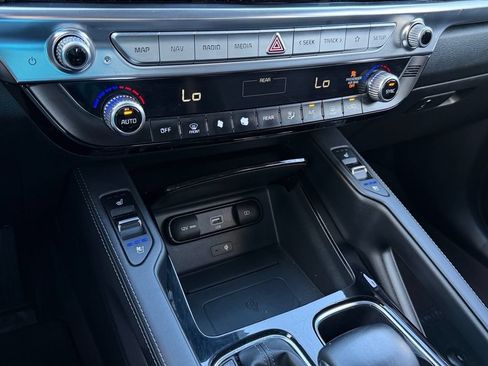 Used 2021 Kia Telluride EX w/ EX Premium Package FWD image 27
