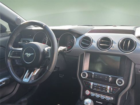 Used 2017 Ford Mustang GT Premium RWD image 9