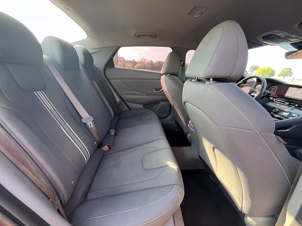 Used 2023 Hyundai Elantra SEL w/ Convenience Package FWD image 26