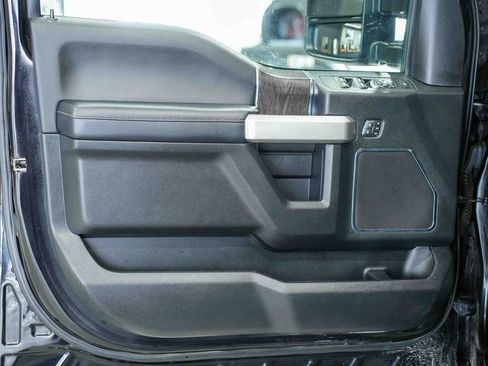 Used 2021 Ford F250 Lariat image 14