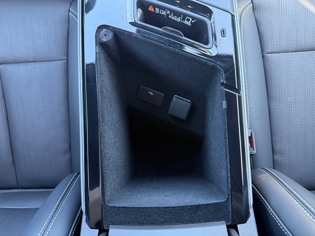 Certified 2024 Cadillac Lyriq Sport AWD/4WD image 27