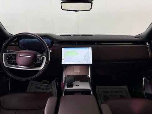 Used 2025 Land Rover Range Rover Long Wheelbase Autobiography image 23