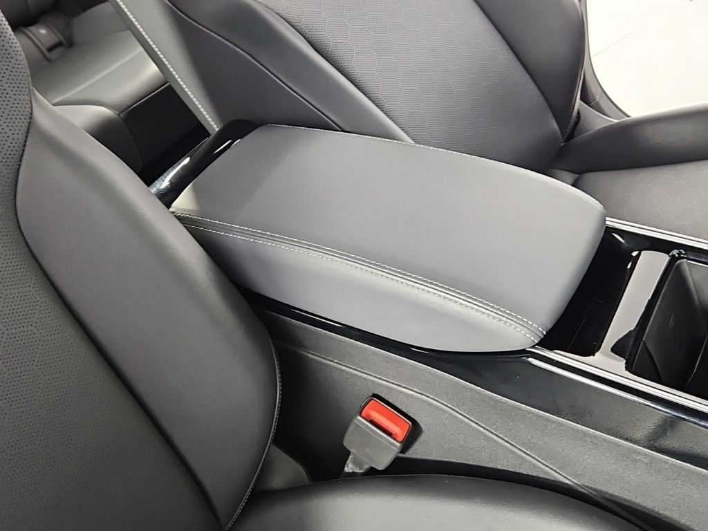 Used 2023 Volkswagen ID.4 Pro S RWD image 16